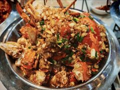 -凤凰路何眼镜香辣蟹(花果园店)