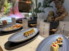 -雍和会海鲜姿造自助(湖东路店)