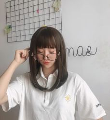 -时尚殿堂明星门店