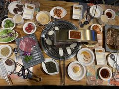 -万兴佳烤肉·长白山老味道(宏泰广场店)