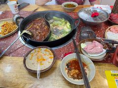 -赵美丽·重庆社区火锅·直营店(火车东站·中豪国际店)