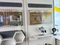 -路路通百辰汽车服务连锁(三合店)