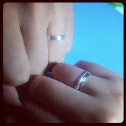 -威德钻石-克拉钻大本营(南京东路店)