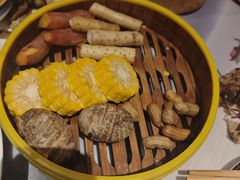 -松沪名灶·豆浆鱼头·新上海菜(飞航吾悦广场店)