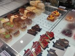 -红跑车(朝晖店)