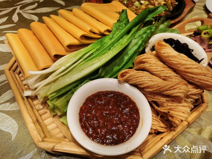 孙大厨鸽子馆(丰收路店)农家煎饼卷馓子图片