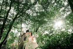 -雪中彩影婚纱摄影·微光艺术中心