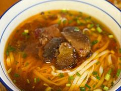 -矮子粉店1985·长沙米粉(湘春路店)