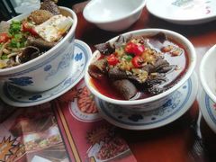-炉小二铜锅牛蛙•川湘菜(三里屯店)
