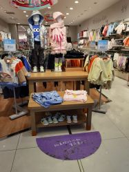 -乐友孕婴童(勒泰中心店)