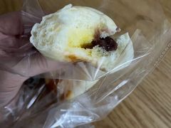 牛油红豆奶棒面包-PAPER STONE BAKERY(天汇广场店)