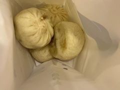 李与白酱肉包-李与白包子铺(桐梓林店)