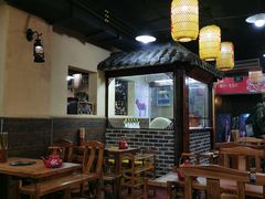大堂-东镇老火锅(长春路首店)