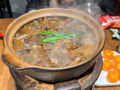 -阿润打边炉·鲜切鸡煲(华漕店)