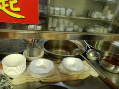 -香辉食馆(新兴路店)