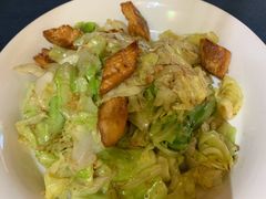 包包菜炒馕-伊带伊路新疆美食府(呼家楼店)
