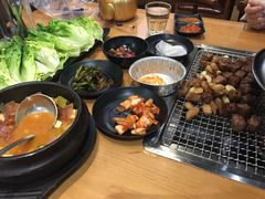 -肉甲韩国木炭烤肉(新壹街1店)