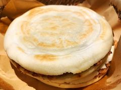 肥瘦肉夹馍-黄三怪(会展中心店)