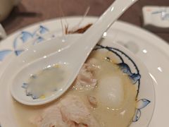 -香山湖家家宴(中山陵店)