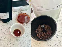 -YECLIP COFFEE黄色回形针咖啡