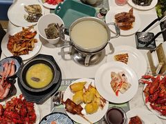 -金马门国际美食百汇(珞喻路店)