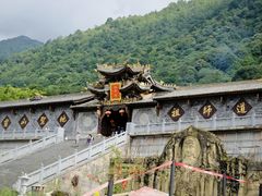 -冕宁灵山寺