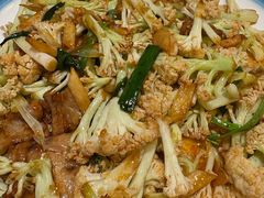 -靠山屯东北农家菜(八龙桥雅苑店)