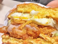 爆浆芝士鸡腿堡-麦当劳(虹梅路地铁站店)