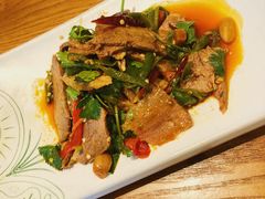 彝家手撕美人椒牛肉-云海肴·汽锅鸡·云南菜(苏州中心店)