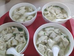 -周震馄饨