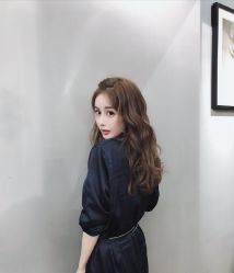 点击看大图 -3AM HAIR SALON染发接发