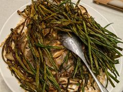 葱烤鸦片鱼头-新吉士·上海菜(浦东LCM置汇旭辉店)