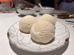 -新荣记(BFC外滩金融中心店)