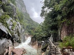 -鄣山大峡谷