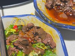 -爱你您·自家鱼塘·活水喷泉鱼火锅(八里店)
