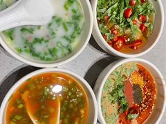 -海底捞火锅(宝龙广场夜宵主题店)