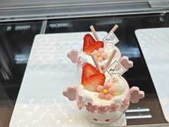 -花花卷卷·鲜食蛋糕(静安久光百货店)