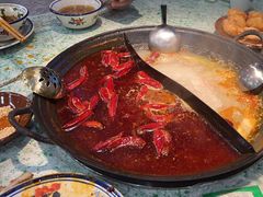 -鸿姐老火锅(疁城新天地店)
