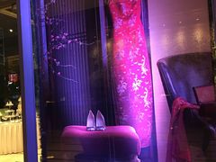 大堂店铺虽然美丽有点杂-宁波威斯汀酒店