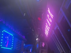 -粉墨特色菜·烧烤音乐酒馆