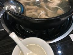 -东椰·海南椰子鸡火锅(朝阳门店)