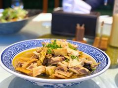 -翠山·映月湖景餐厅(映月湖公园店)
