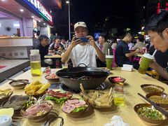 -乐闹闹重庆火鍋(民治店)