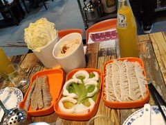 -小郡肝串串香火锅(金桥店)