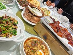 -蔼若春.传承三十年云南菜(金碧公园店)
