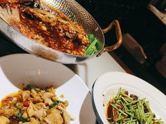 -佬麻雀·剁椒鱼头(京基KK One店)