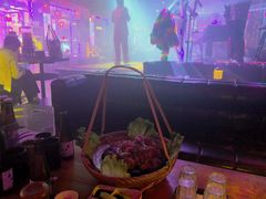 -喜鹊音乐酒馆(西街店)