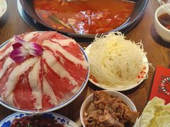 -萍姐火锅·公路夜市(武汉首店)