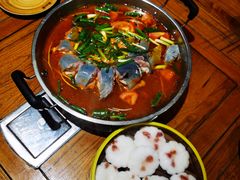-亮欢寨酸汤鱼(沙冲路店)