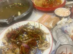 -乡土黄·鲜牛肉火锅·小龙虾(兴业街店)